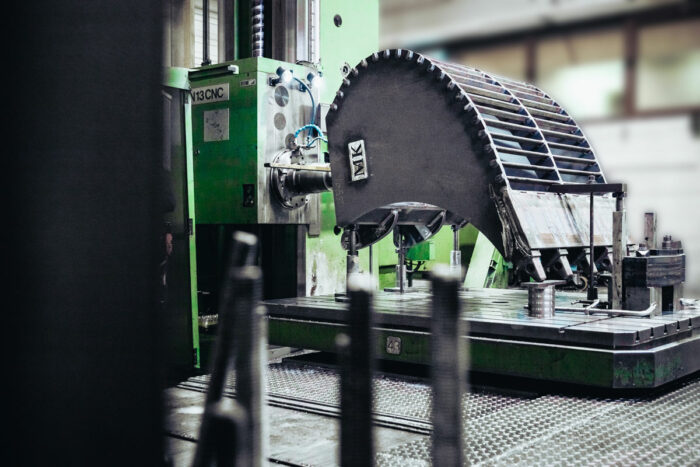 Unternehmen - MK Stahl- und Maschinenbau GmbH